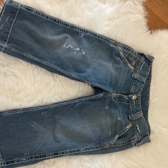 True Religion Sammy Crop Capris Medium Blue 31 - Picture 1 of 7